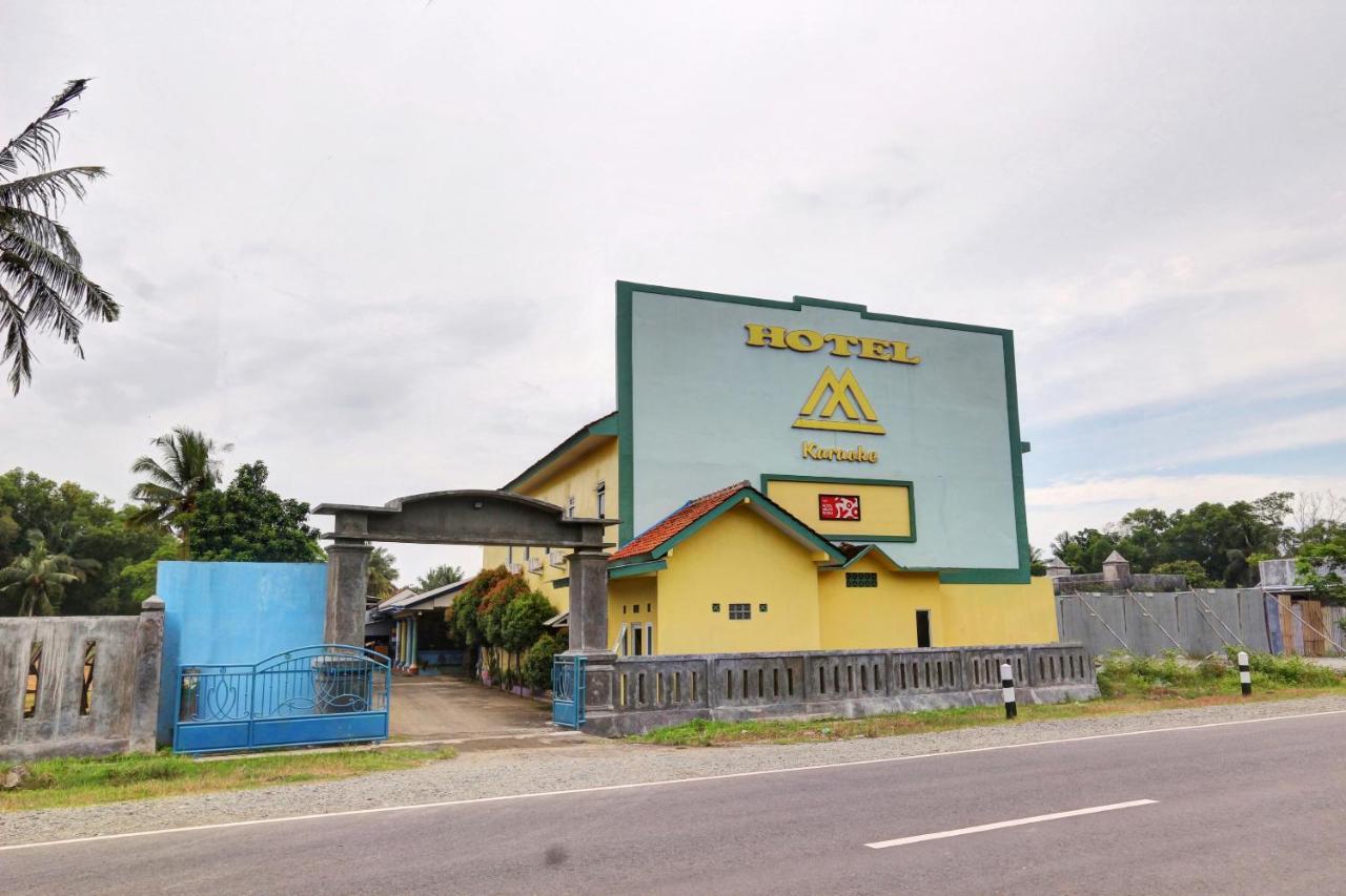 Oyo 90796 Hotel Mulya Indah Tambakmulya Eksteriør billede